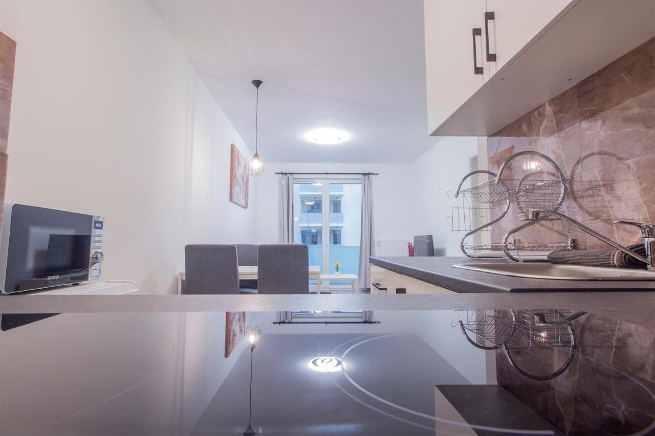 Corvin Modern Suite Budapest Bagian luar foto