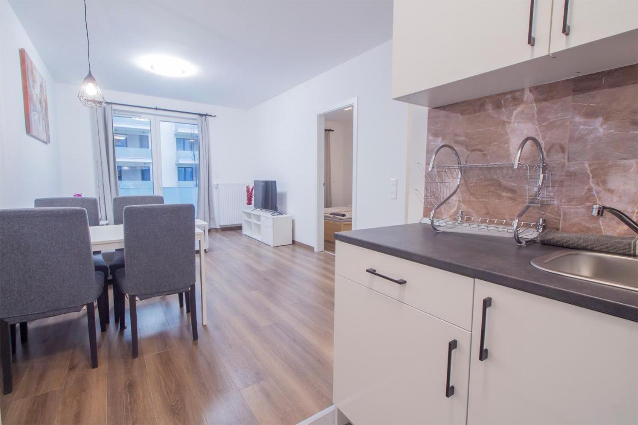 Corvin Modern Suite Budapest Bagian luar foto